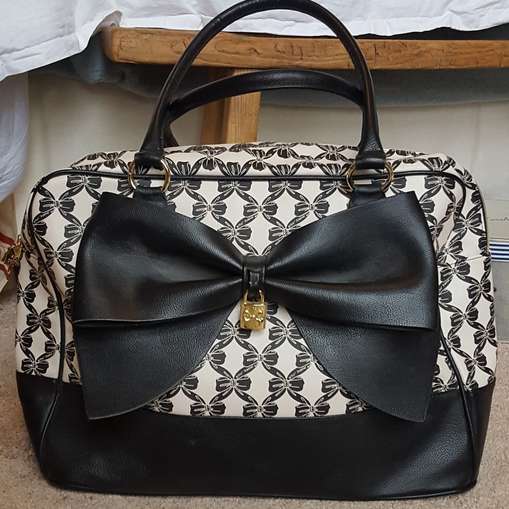 Betsey Johnson tote bag